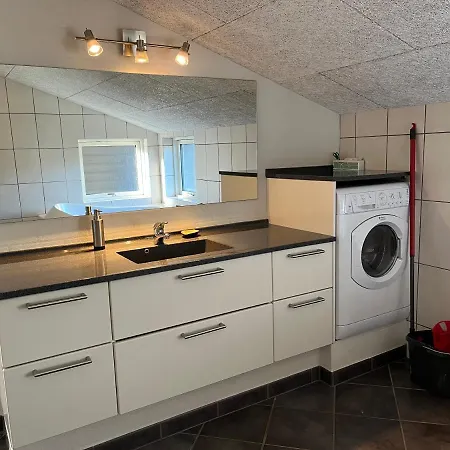 Vakantiehuis Ferieby -torpet 20 Hovborg