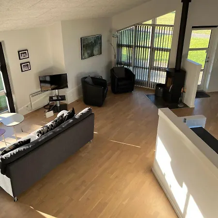 Vakantiehuis Ferieby -torpet 20 Hovborg